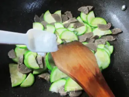 Make Beefballs step 6