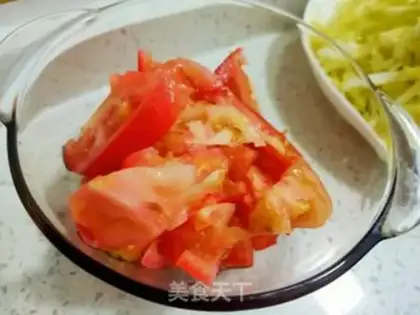 Make Tomato doll fried eggs step 2
