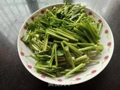 Make Wild celery step 1