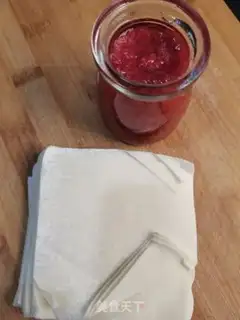 Make Strawberry candy step 0