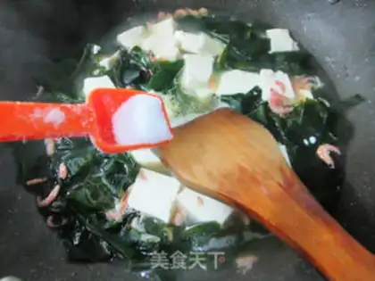Make Shrimp dress with tofu soup step 6