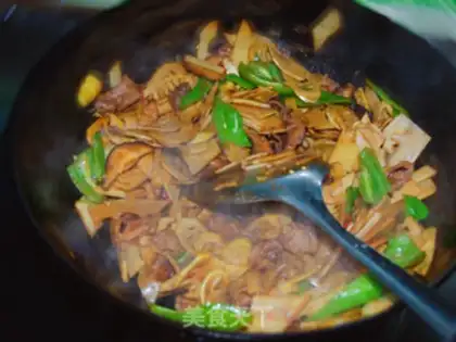 Make Spring fried meat step 5