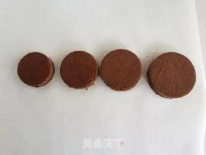 Make A soft soft bouquet cake step 6