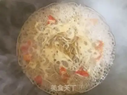 Make Pine willow sprout noodles step 7