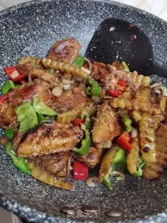 Make Hot chicken wings step 23