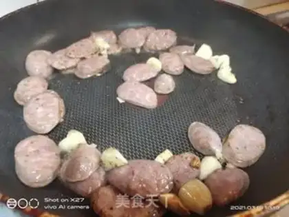 Make Sausage cucumber step 1