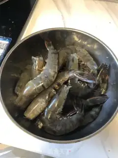 Make Spicy shrimp step 0
