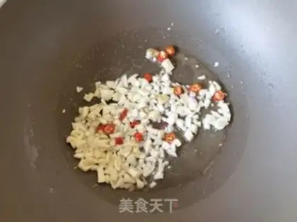 Make Garlic sweet peas step 5