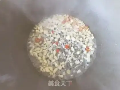 Make Garlic sweet peas step 6