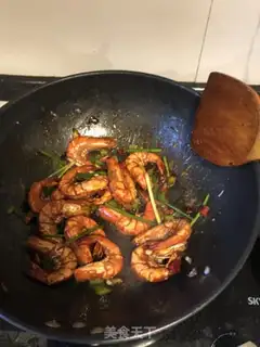 Make Spicy shrimp step 3