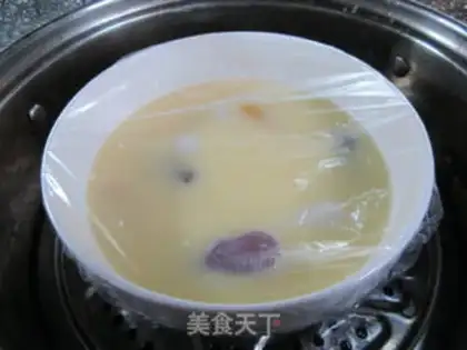 Make Three-colour cheese and eggs step 8