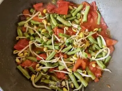 Make Soybeans horned halogen noodles step 11