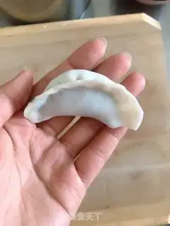 Make Pork dumplings step 3