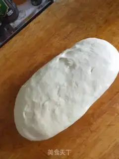 Make Hand grab cake step 2
