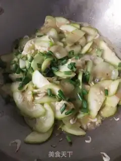 Make Shrimp fried walnuts step 5