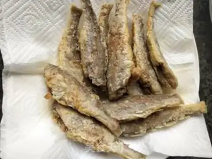 Make Fry the yellow fish step 6