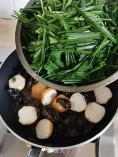 Make Wild head fried fishballs step 5