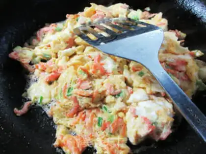 Make Shrimp fried eggs step 6