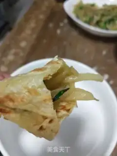 Make Hand grab cake step 15