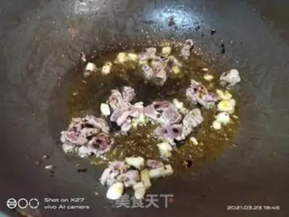 Make Meatloaf and cabbage step 1