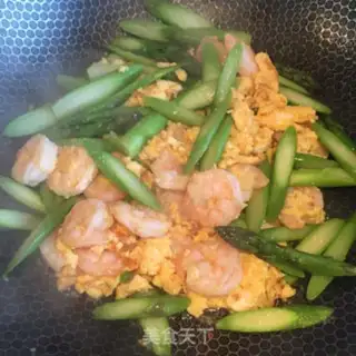 Make Shrimp eggs, fried storks step 7