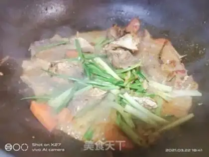 Make Celery makes salted fish step 6