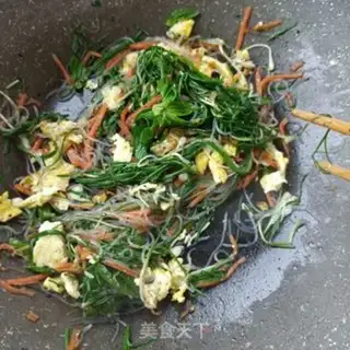 Make Little garlic tacos step 20