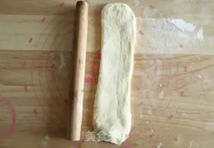 Make Classic Hong Kong toast step 13