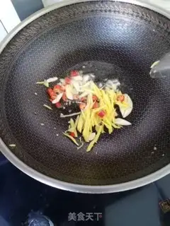 Make Garlic fried lamb step 3
