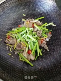 Make Garlic fried lamb step 5