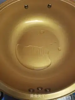 Make Onion eggs hanging step 2