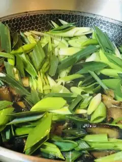 Make Garlic pork step 5