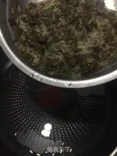 Make Fried eggs with sprouts step 5