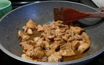 Make Taste little fried meat step 5