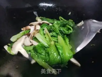 Make Scrambled mushrooms step 5