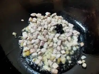 Make Sausage sauce step 6