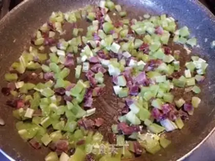 Make Weenie fried rice step 3