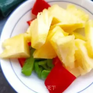Make Pineapple crotch step 4