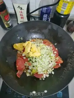 Make Tomato egg noodles step 3