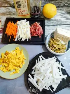 Make Tofu paste soup step 0