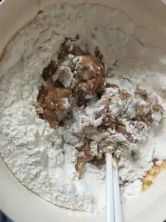 Make Red sugar, red dates, buns step 3
