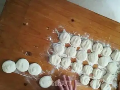 Make The mushroom cabbage bag step 9