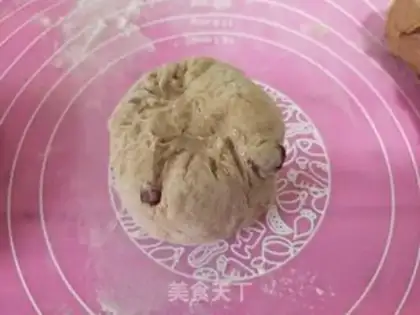 Make Red sugar, red dates, buns step 10