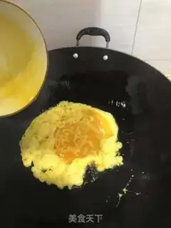 Make cucumber fried eggs step 0
