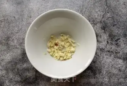 Make Garlic spinach step 4