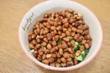 Make Old vinegar peanuts step 6