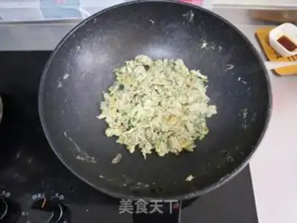 Make Fried eggs step 4