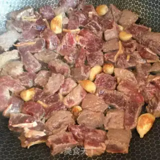 Make Garlic pepper beef step 3