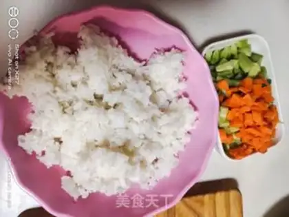 Make Homemade cucumber carrots step 0