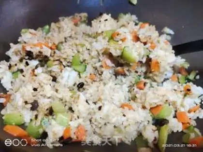 Make Homemade cucumber carrots step 3